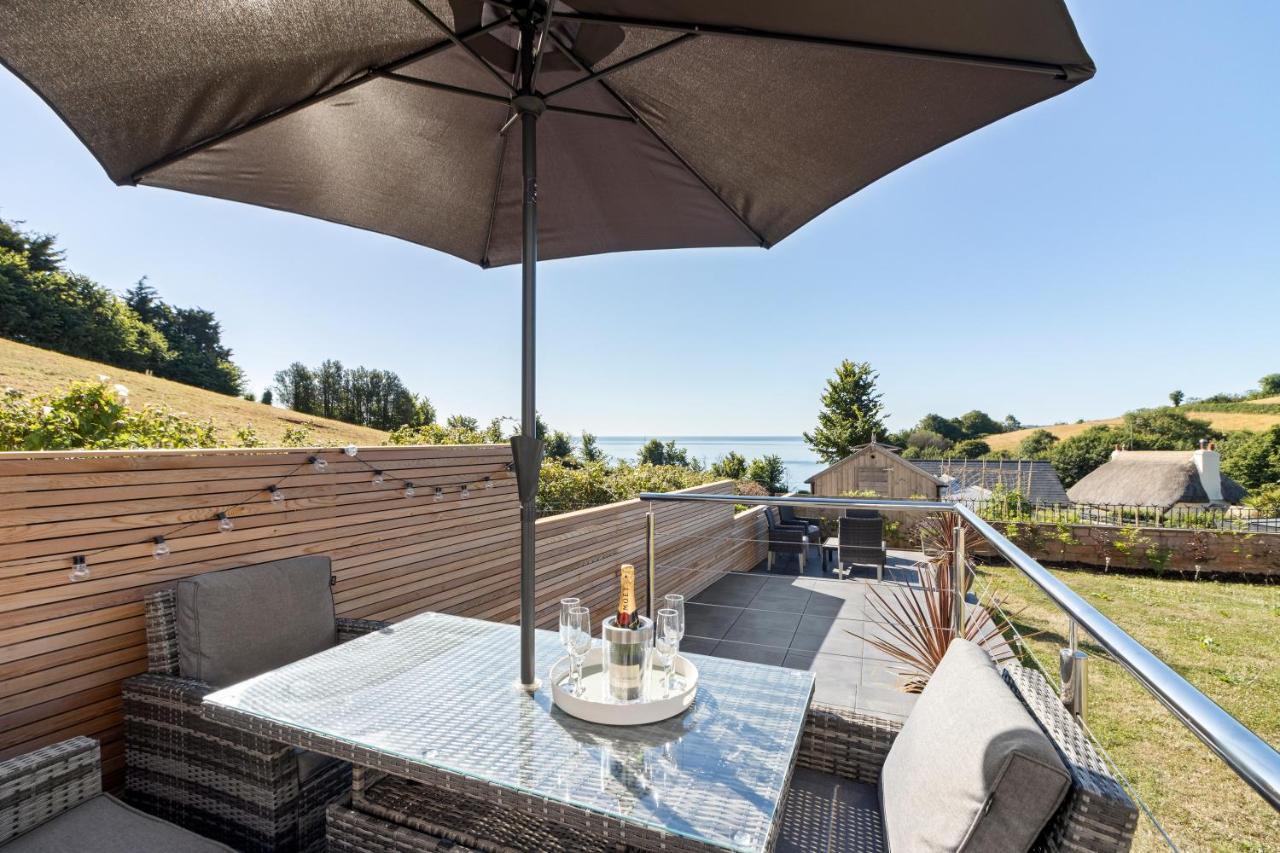 Stunning Coastal Apartment In Maidencombe With Sea Views & Garden Stokeinteignhead Kültér fotó